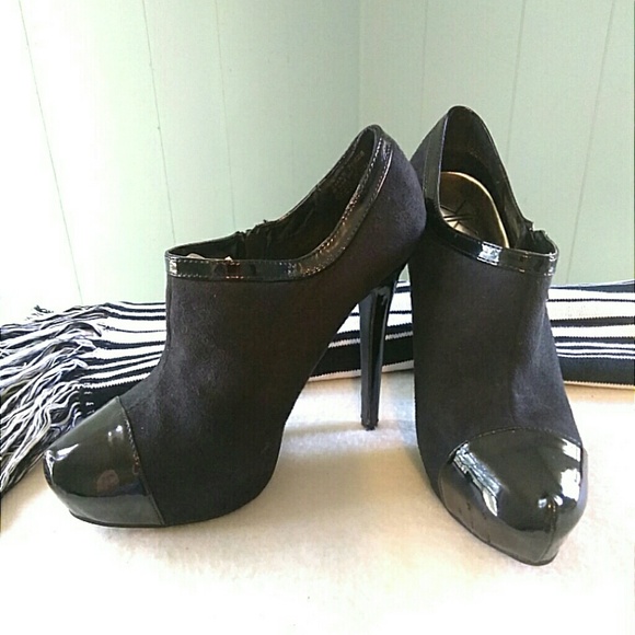 Kardashian Kollection Shoes - KARDASHIAN🔥STILETTO  BOOTIES